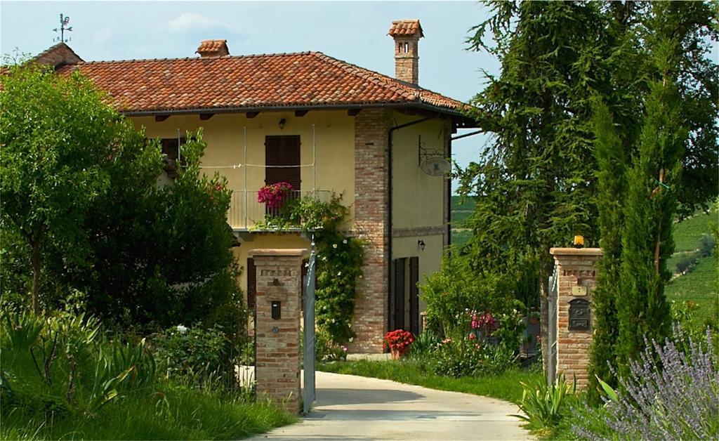 Agriturismo Tre Stelle Barbaresco Exterior foto