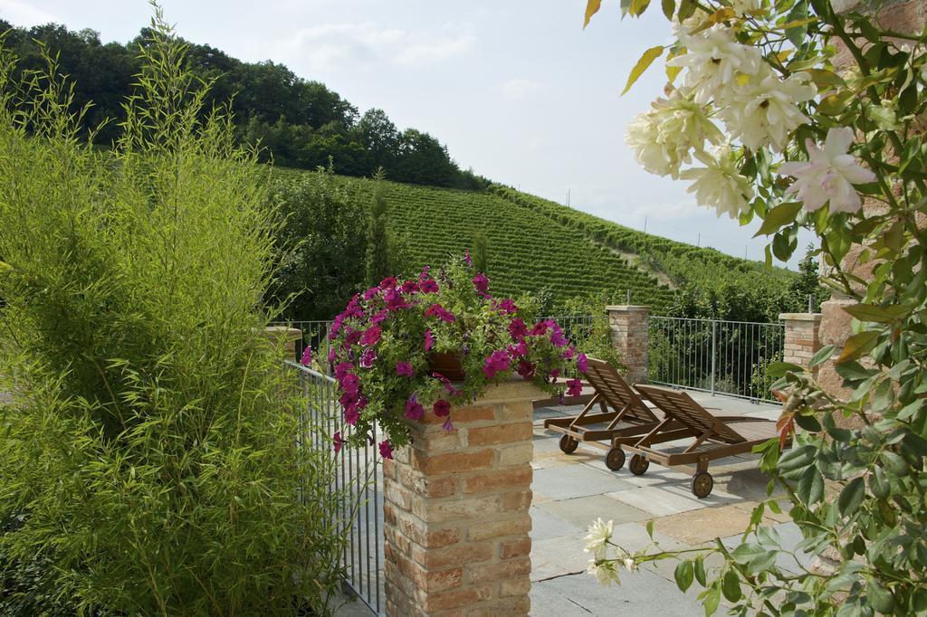 Agriturismo Tre Stelle Barbaresco Exterior foto