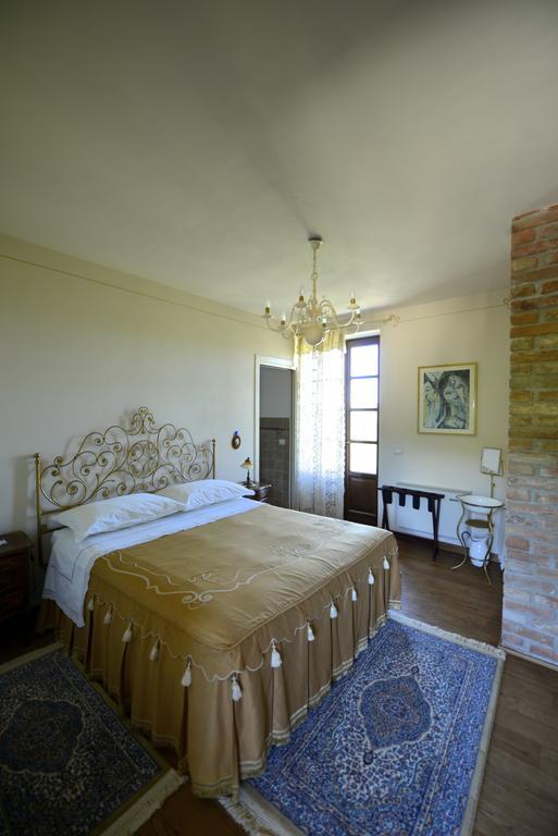 Agriturismo Tre Stelle Barbaresco Quarto foto